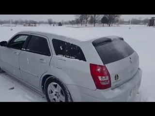 alternative way to clear the car from snow 480